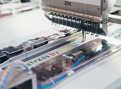 ZSK Roll2Roll roll-to-roll system for Racer embroidery machines